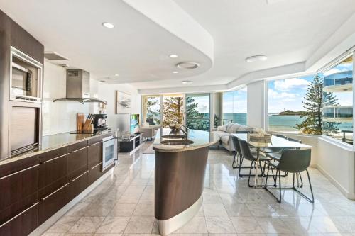Sirocco 508 by G1 - Two Bedroom Beachfront unit, Mooloolaba (fotografie 4)