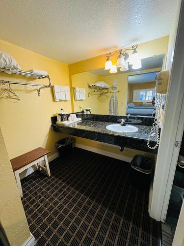 Habitación cuádruple, económica