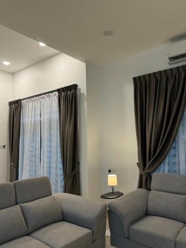 9 Homestay - Feel like home .