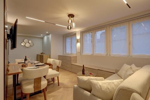 368 Suite Fondary 3 - Superb apartment in Paris