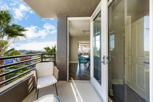 Blue Topaz Retreat - Spacious 3BR Gorgeous City views, Los Angeles (fotografie 2)