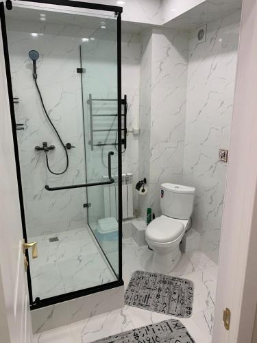 아크자르 Аренда номеров 2성급 게스트하우스 레스토랑