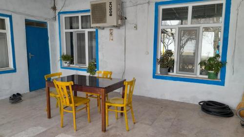 Noa hostel and guest house