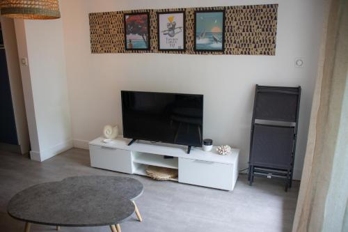 Charmant Studio - Les Aigrettes- à 400m de la plage des Roches Noires, Saint-Gilles-les Bains (foto 6)