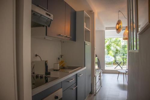 Charmant Studio - Les Aigrettes- à 400m de la plage des Roches Noires, Saint-Gilles-les Bains (foto 5)