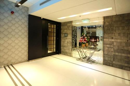 Sway Suites Sway Suites