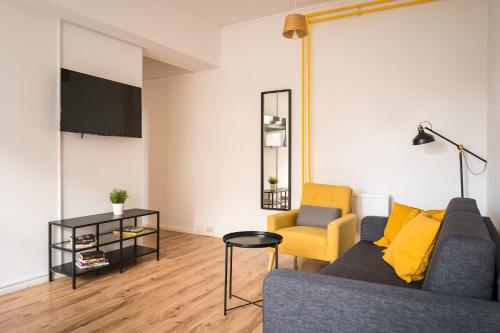2 Bedroom Apartment in convinient location, Berlín