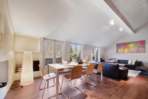 Elegant Paddington Penthouse by MoreThanStays, Londyn