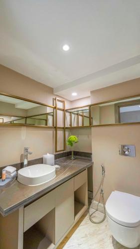 Hyatt Regency Galleria Residence Dubai - image 2