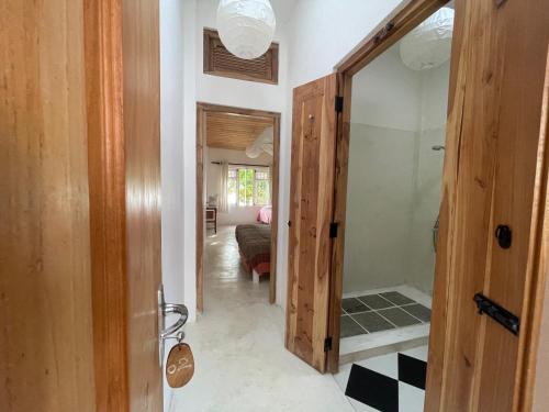 Fürdőszoba, Mountbatten's Officers mess Kandy in Pallekele