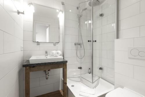 Apartment - Ground Floor image 7