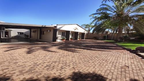 Bird's Nest Guest House Bird's Nest Guest House