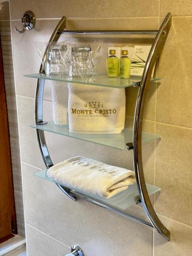 Hotel Monte Cristo - image 2