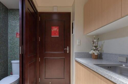 Marvelle Studios - Tap to explore photos