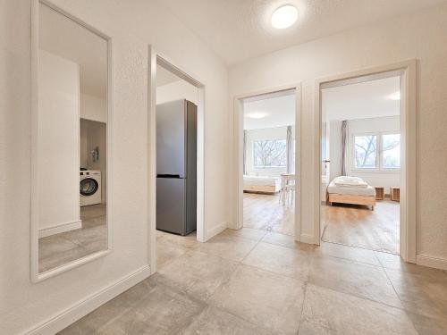 Tolstov Apartments - Monteurwohnungen - 2 Schlafzimmer - Küche - Balkon - Waschmaschine (Tolstov Apartments - Monteurwohnungen - 2 Schlafzimmer - Kuche - Balkon - Waschmaschine) in Heiligenhaus