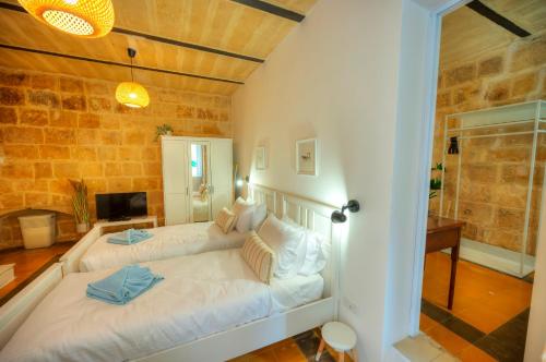 Charming 2bedroom townhouse Valletta center KBUT1-1, Valletta (photo 10)
