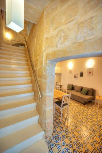 Charming 2bedroom Townhouse Valletta Center Kbut1-1 - Valletta