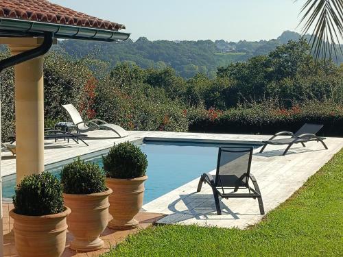 Villa on golf course Biarritz - Location, gîte - Bassussarry