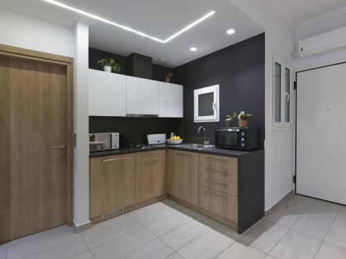 Modern Haven near Archaeological Museum - image 7