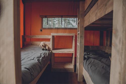 1 double bed, 3 twin beds