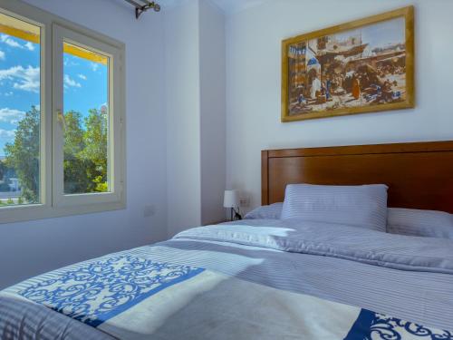 Royal Crown Hotel Giza Pyramids View - image 9