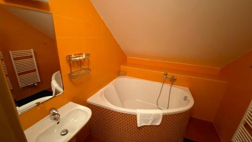 Hotel U Milina in Pribram