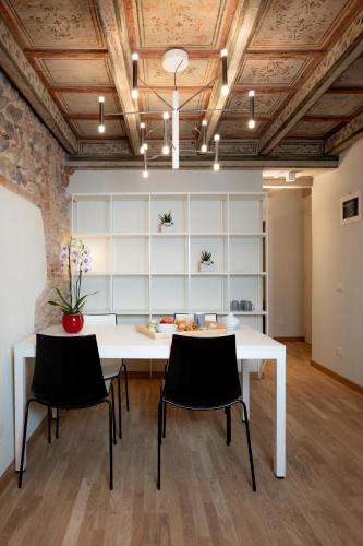 Verona Design - image 5