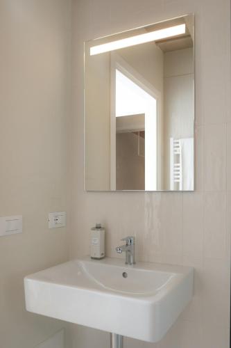 Verona Design - image 13