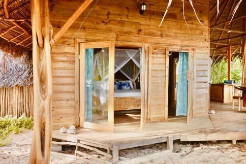 Beachfront House at La Vida Resort in Old Point