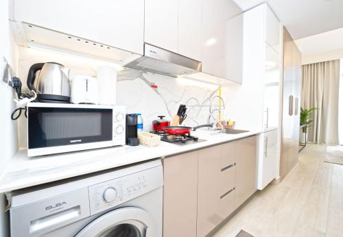 EasyGo - Azizi Riviera 15 Studio - image 5