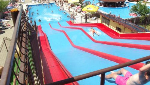 沙灘, Motel Moara Veche in 薩卡拉塞尼