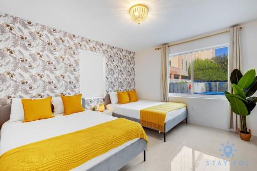 Hollywood Broadwalk Haven - Free Parking