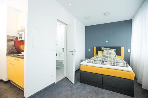 Design Sleepy Cologne - image 9