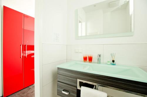 Design Sleepy Cologne - image 7