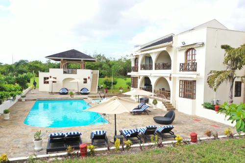 Mzima Beach Residences - Diani Beach - 수영장