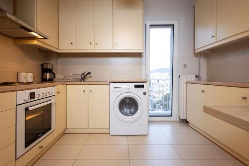 Bright 2 bdr Pagrati apartment, Athen (Foto 7)
