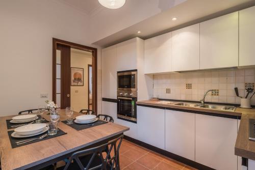 JOIVY Lovely Flats Next To Fontana di Trevi, Roma (foto 4)