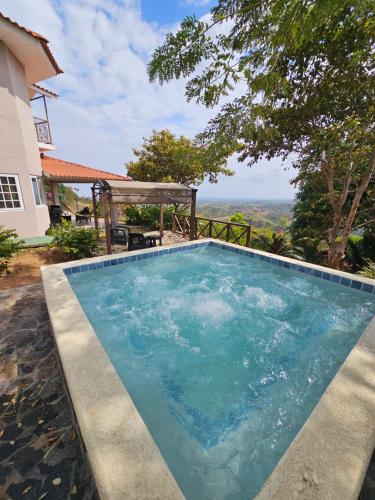 . Casa Neblinas