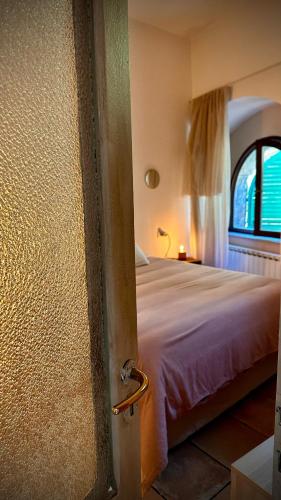 One-Bedroom House image 7
