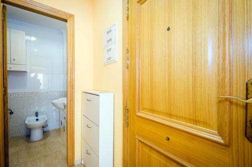 One-Bedroom Apartment image 8