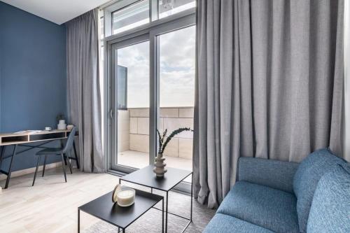 Silkhaus comfy DIFC studio with Burj Khalifa view - main image