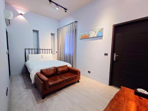 82行旅電梯民宿 來電享優惠 82行旅電梯民宿 來電享優惠