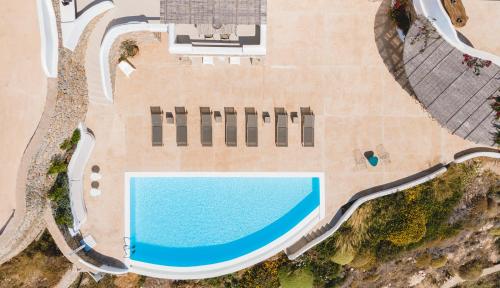 Luxury villa with stunning views above Kalo Livadi beach