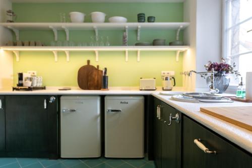 Luxury Retreat Apartments near Charles Bridge by EasyBNB Premium, Praga (foto 9)