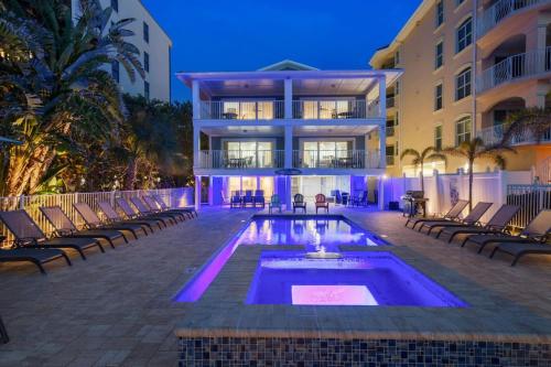 外部景觀, Four Shores Unit 2 Sunset Condo Direct Gulf with Pool and Spa in 印度海岸