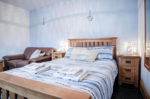 Primrose - 1 Bedroom Cottage - Llanteg