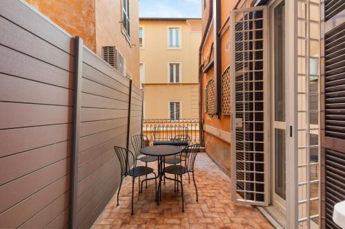Vatican Lovely 2BR Apartment with Terrace, Rom (Foto 7)