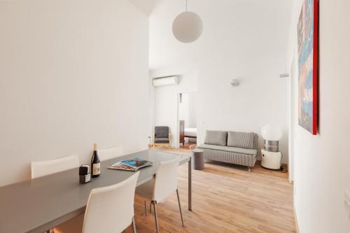 Vatican Lovely 2BR Apartment with Terrace, Rom (Foto 9)