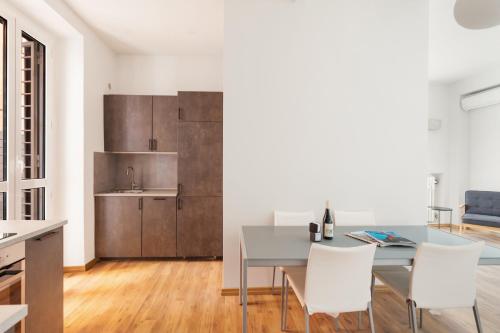 Vatican Lovely 2BR Apartment with Terrace, Rom (Foto 10)