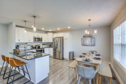 Lovely Scottsville Home, Minutes to Bowling Green in Scottsville